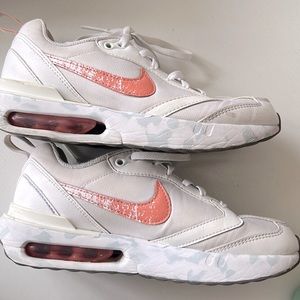 Nike Kids Sneakers White and Pink